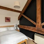 The City Mezzanine Apartment In Northern Quarter